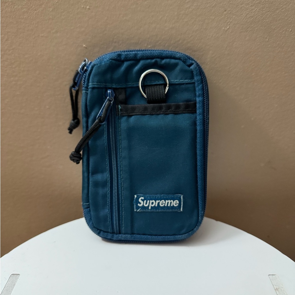 Supreme Small Zip Pouch FW19